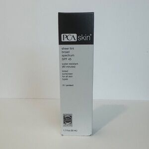 PCA Skin Sheer Tint Broad Spectrum SPF 45 - NEW